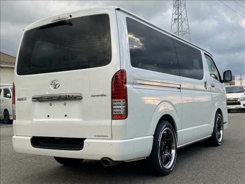 HIACE VAN-14