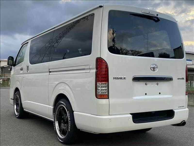 HIACE VAN-15