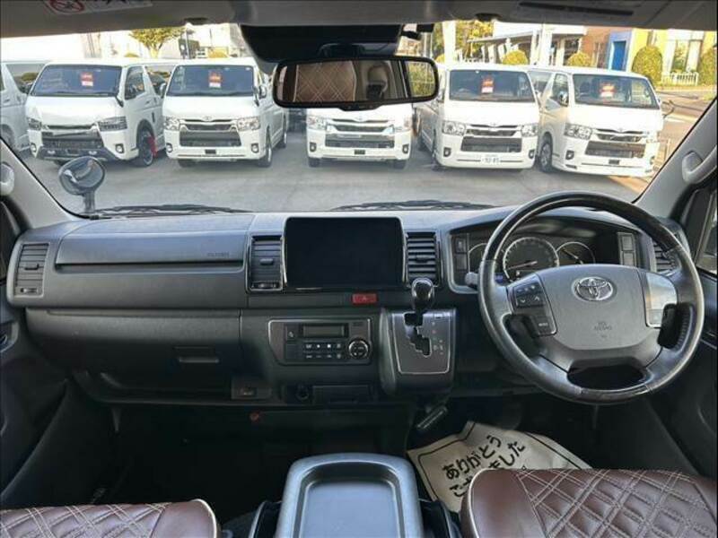 HIACE VAN-3