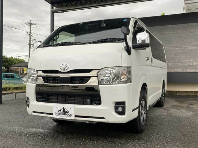 HIACE VAN-11