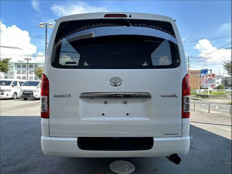 HIACE VAN-2