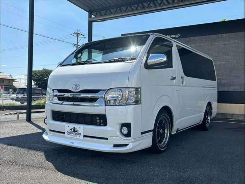 HIACE VAN-11