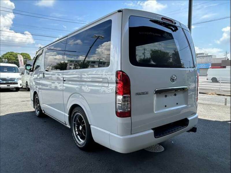 HIACE VAN-15