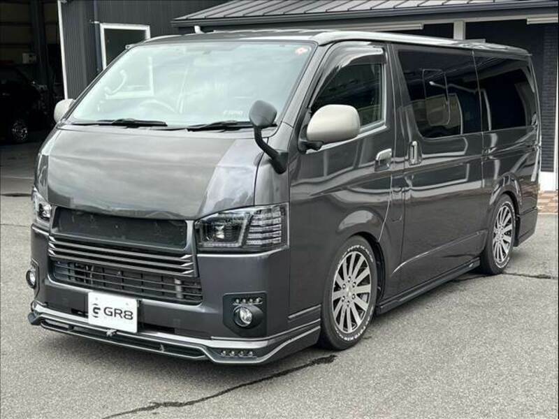 HIACE VAN-11