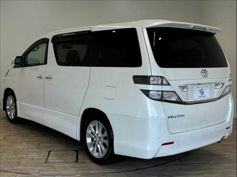 VELLFIRE-14