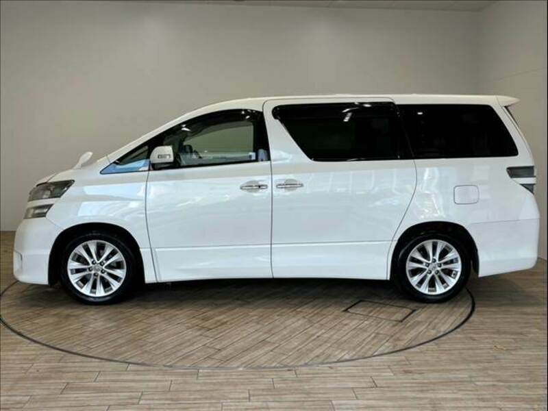 VELLFIRE-16