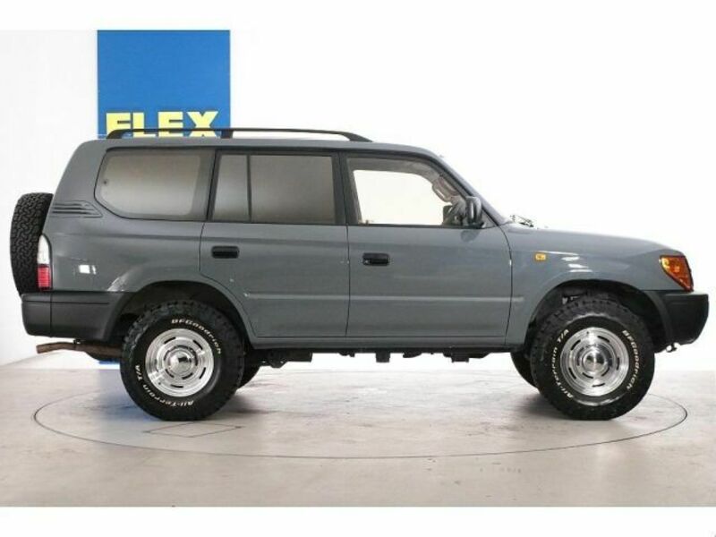 LAND CRUISER PRADO-4