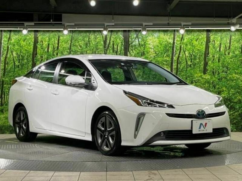 PRIUS-16