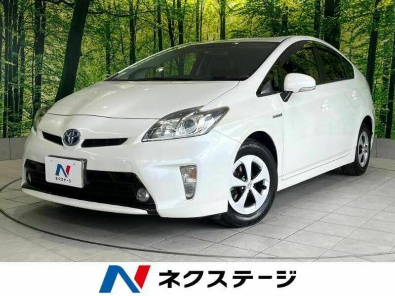 TOYOTA　PRIUS