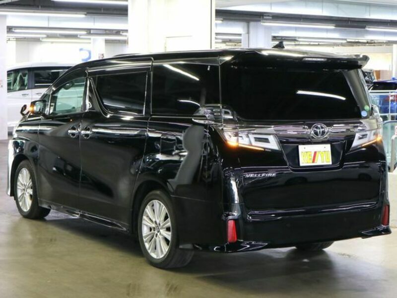 VELLFIRE-6