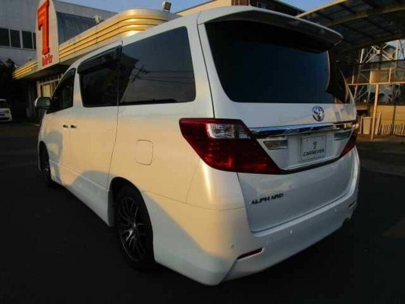 ALPHARD-8