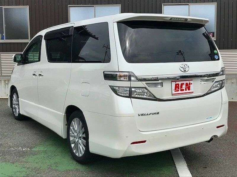 VELLFIRE-8