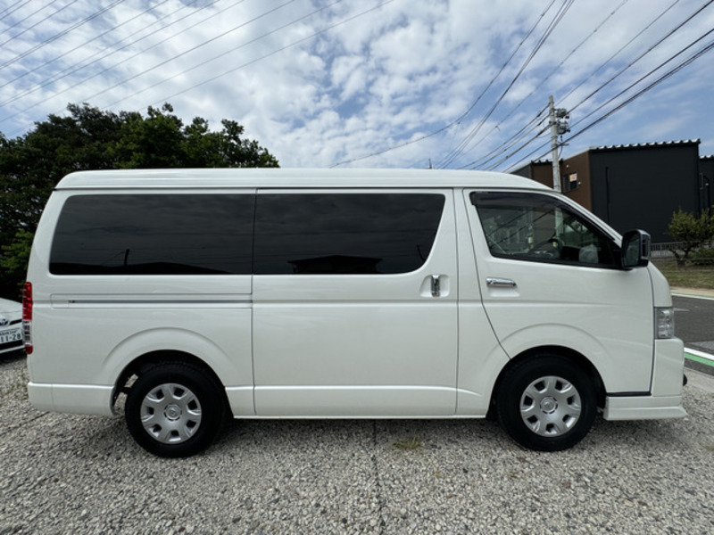 HIACE-6