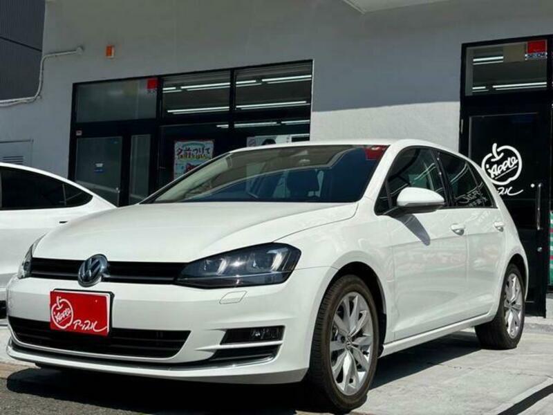 VOLKSWAGEN　GOLF