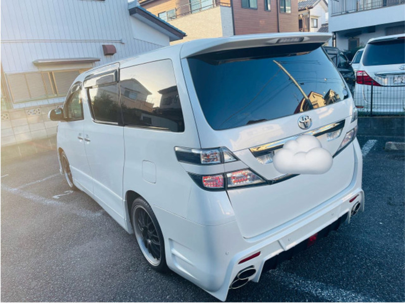 VELLFIRE-2