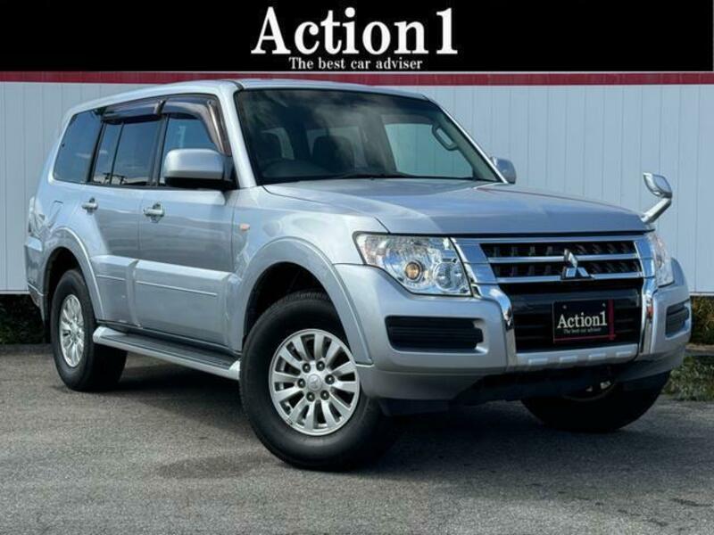 MITSUBISHI　PAJERO