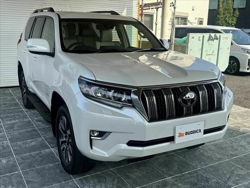 LAND CRUISER PRADO-7