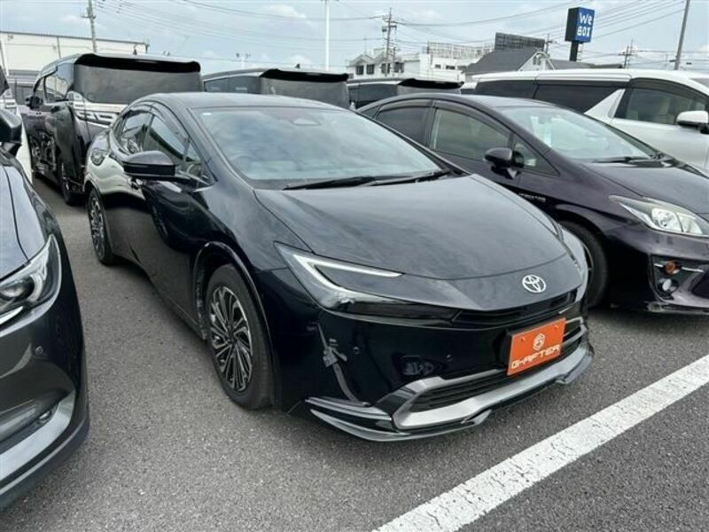 TOYOTA　PRIUS