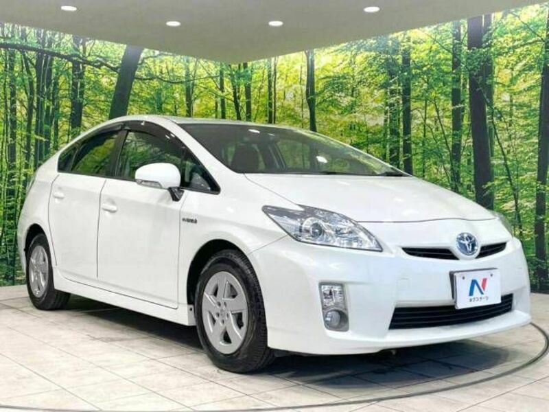 PRIUS-16