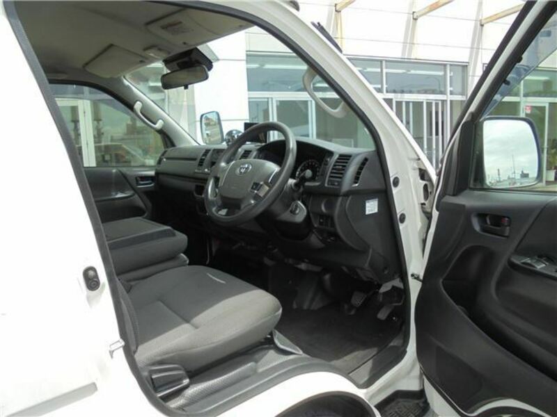 HIACE VAN-2