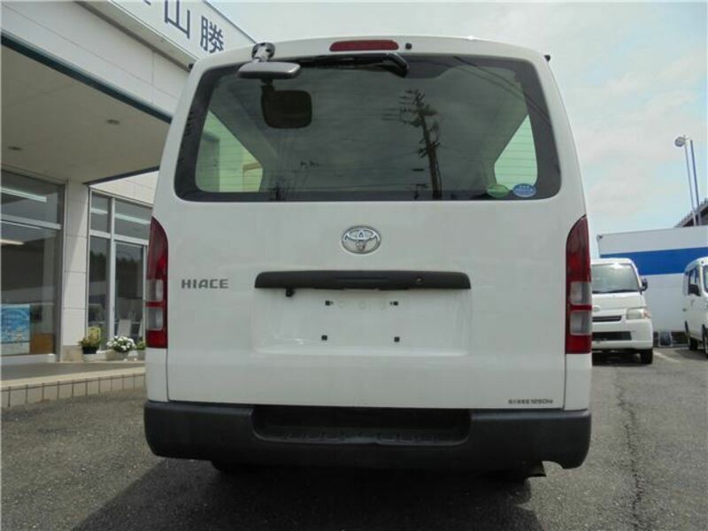 HIACE VAN-6