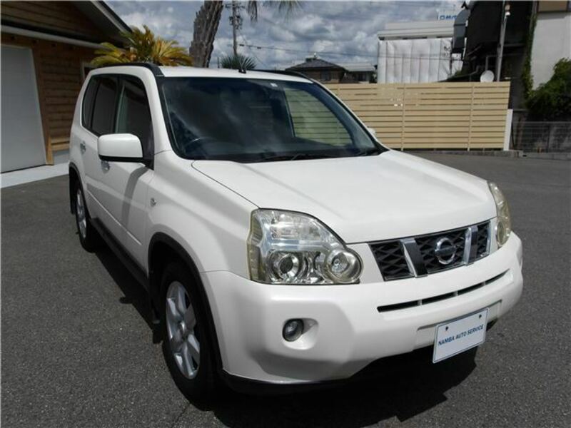 NISSAN　X-TRAIL