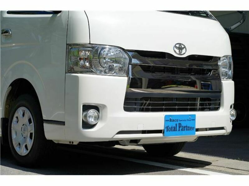 HIACE VAN-4