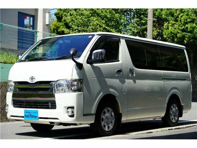 HIACE VAN-12