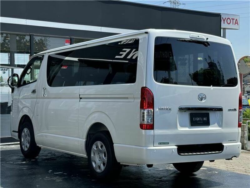 HIACE