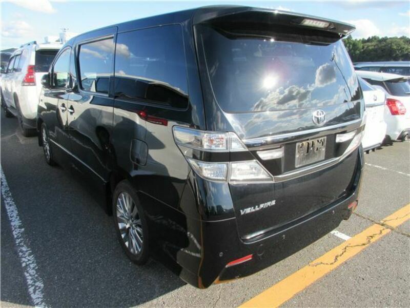 VELLFIRE-4