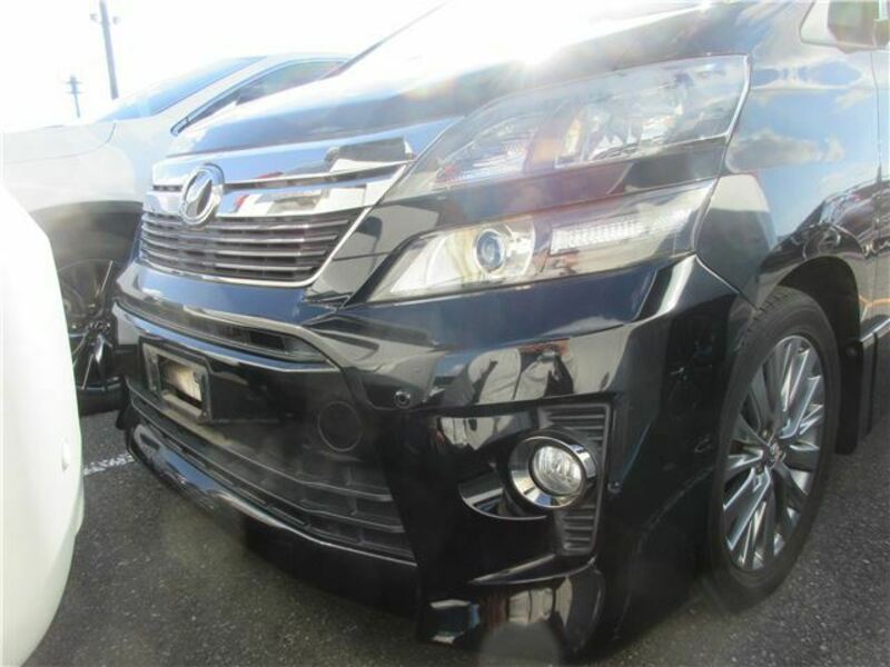 VELLFIRE-12