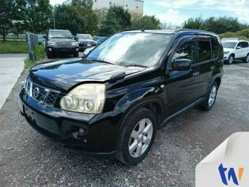 NISSAN　X-TRAIL