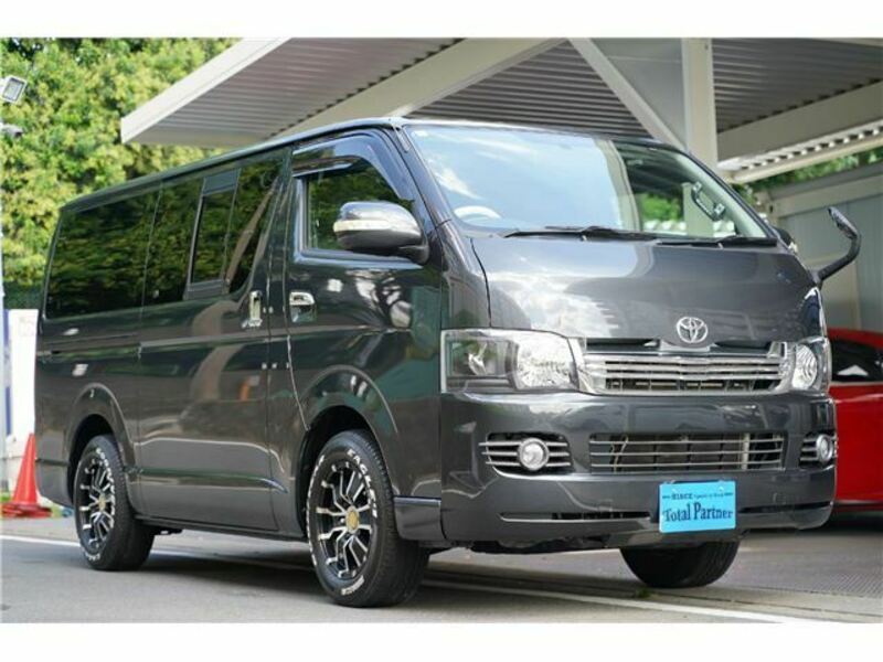 HIACE VAN-3