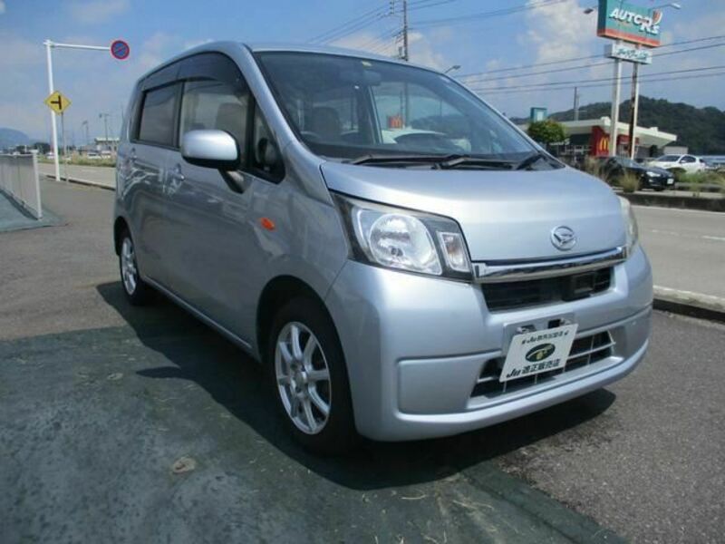 DAIHATSU　MOVE