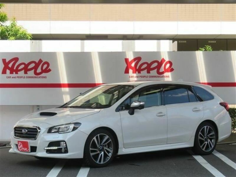 SUBARU　LEVORG