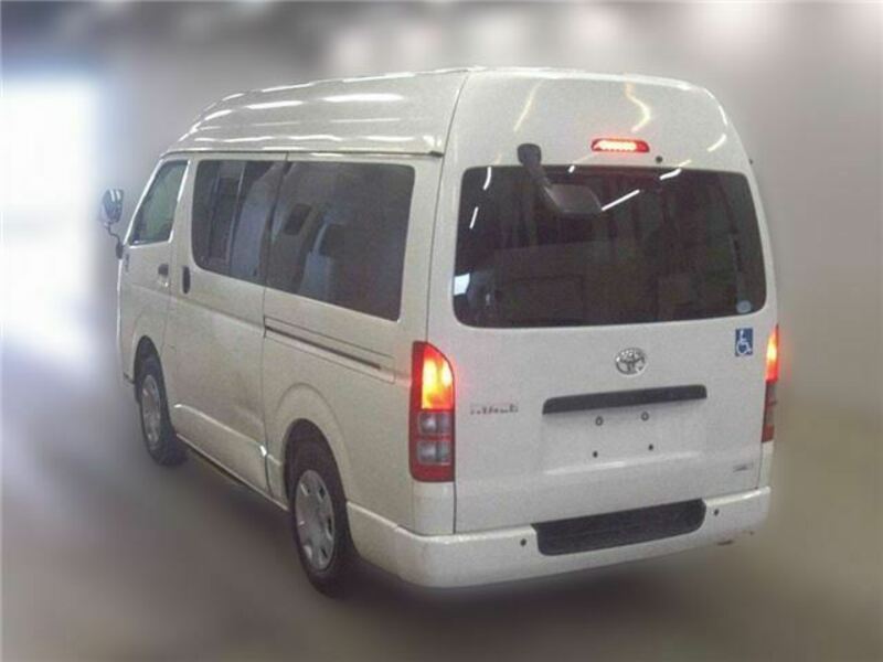 HIACE VAN-1