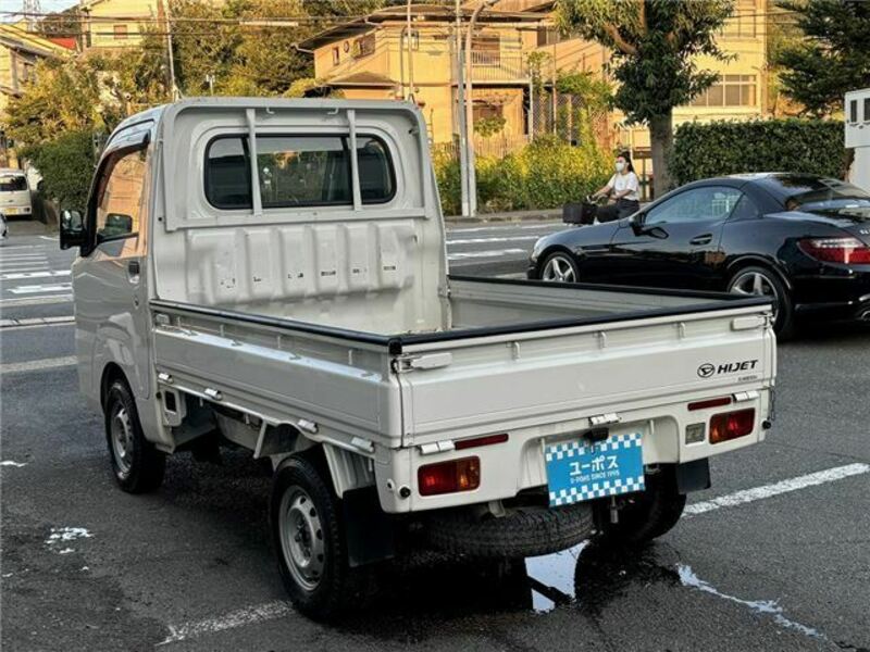 HIJET TRUCK-1