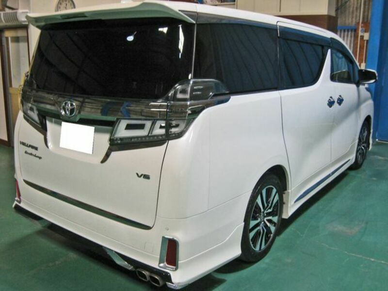 VELLFIRE-3