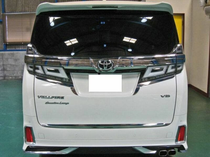 VELLFIRE-6