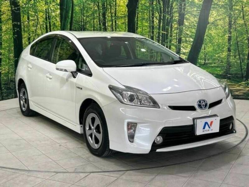 PRIUS-16