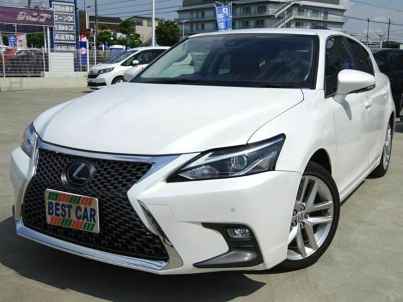 LEXUS　CT