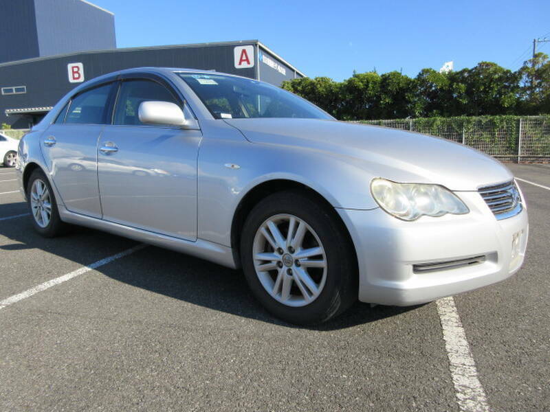 TOYOTA MARK X