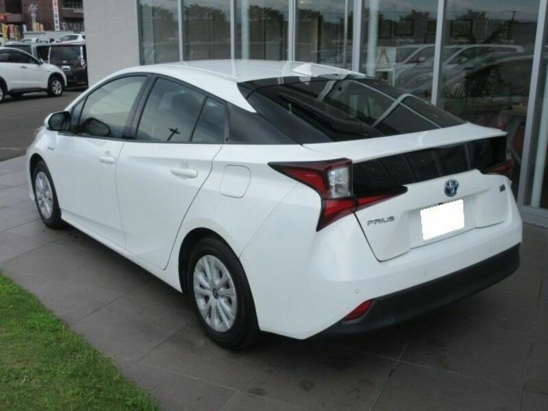 PRIUS-3