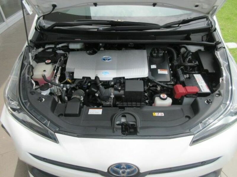 PRIUS-26