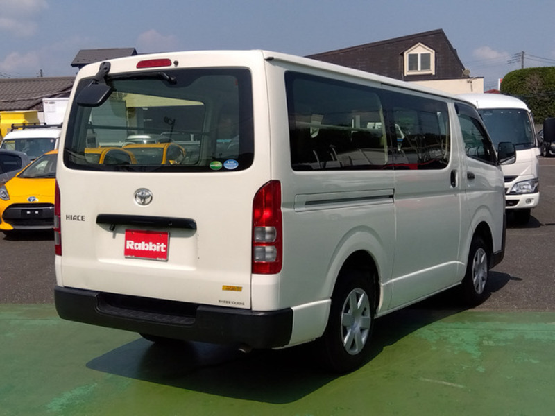 HIACE VAN-7