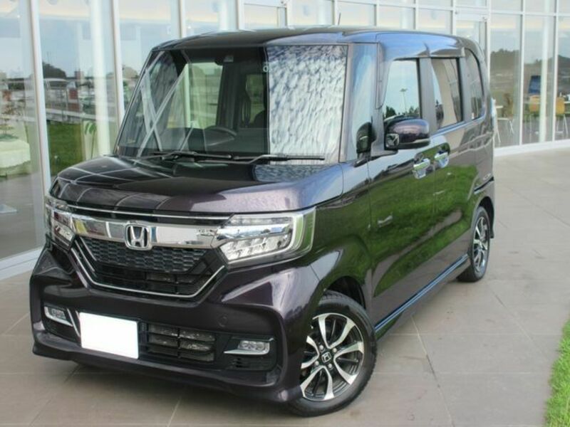 HONDA　N BOX CUSTOM