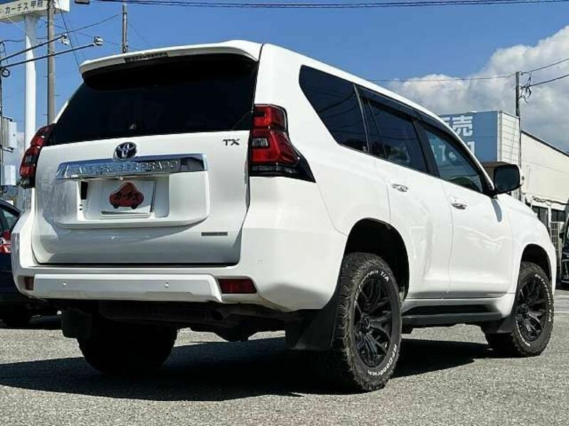 LAND CRUISER PRADO-2