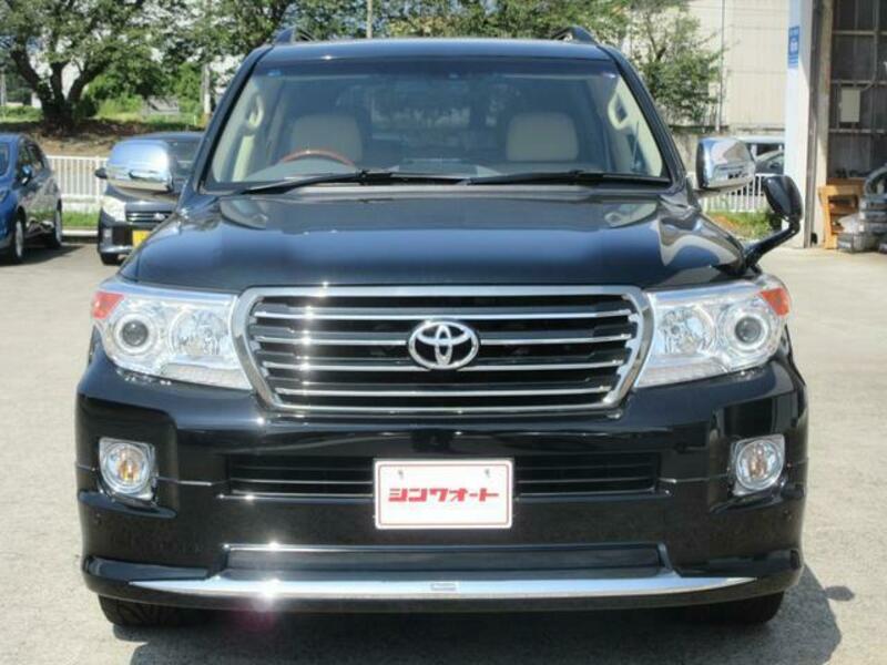 LAND CRUISER-1