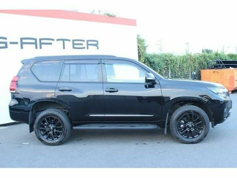 LAND CRUISER PRADO-6