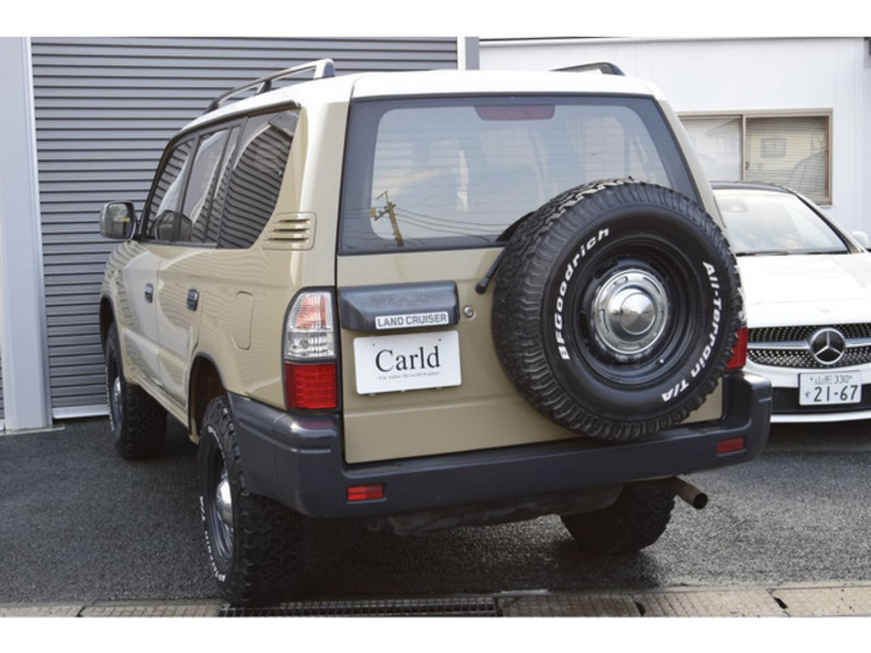 LAND CRUISER PRADO-12